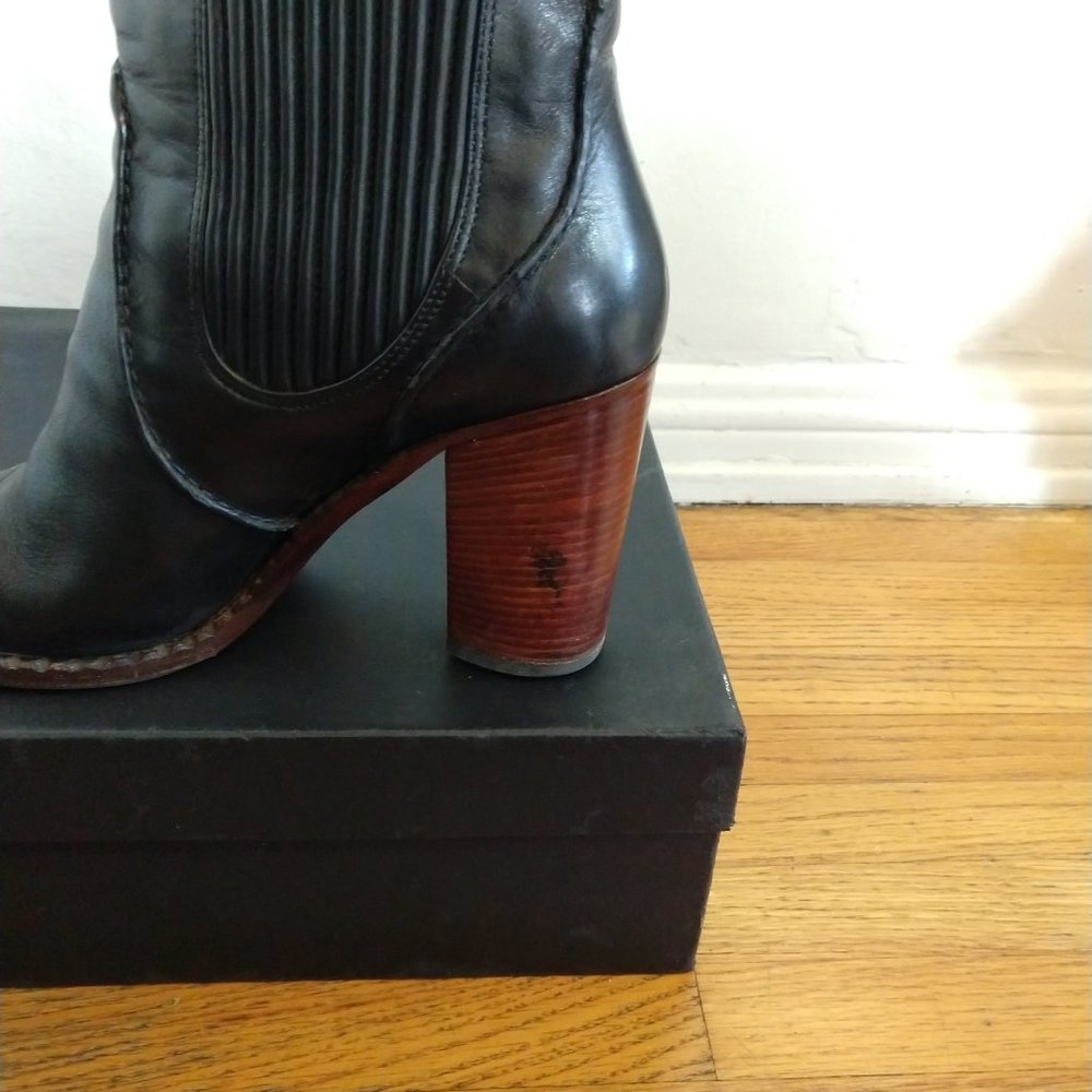 Marc by Marc Jacobs Black Leather Chelsea Ankle Boot Size US 8 - Picture 8 of 10